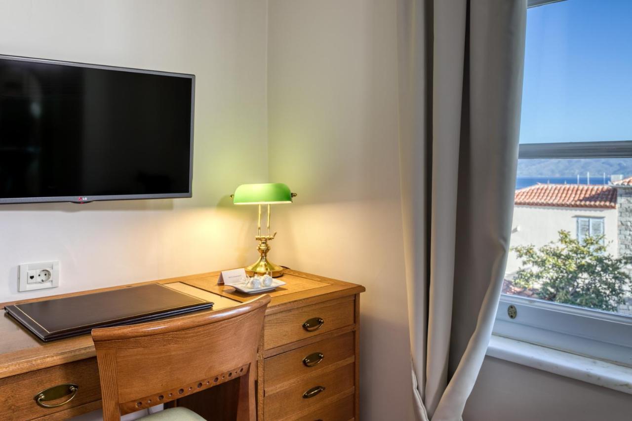 Hotel Leto Hydra Luaran gambar